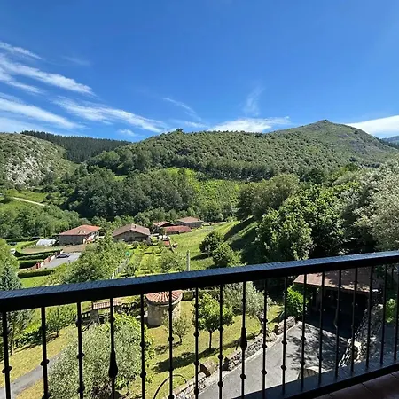 Spacious In Bizkaia With Private Pool And Fireplace Villa *